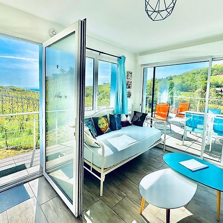Apartamento Janea Big Blue House Reichsfeld Exterior foto